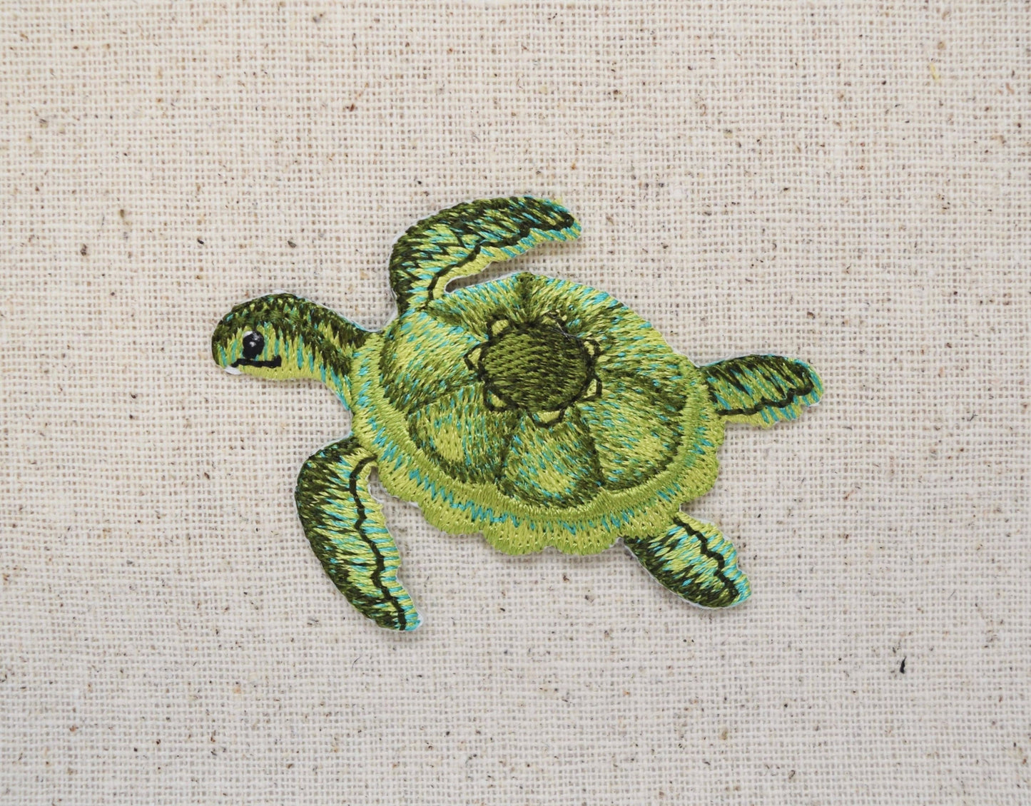 Sea Turtle - Tropical - Green - Marine Reptile - Iron on Applique - Embroidered Patch - 697003-A