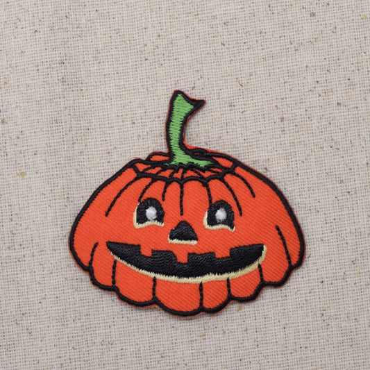 Jack O Lantern - Halloween Pumpkin - Iron on Applique - Embroidered Patch - 696557A