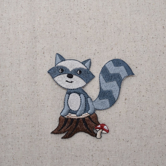 Woodland Raccoon - Mushroom and Tree Stump - Iron on Applique - Embroidered Patch - 696806B