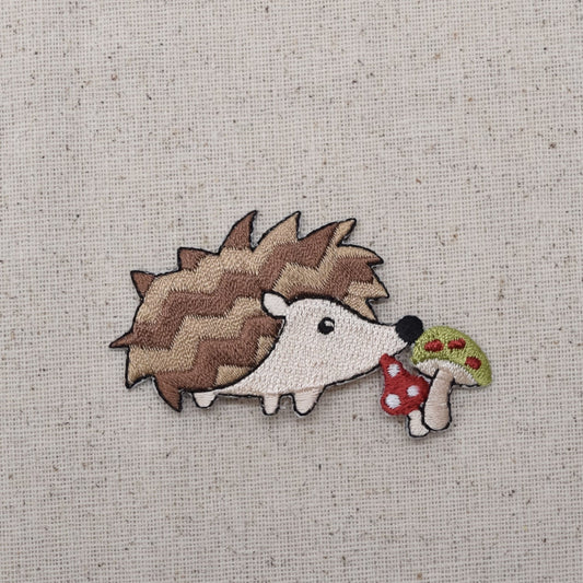 Woodland Hedgehog - Mushrooms - Embroidered Patch - Iron on Applique - 696807B