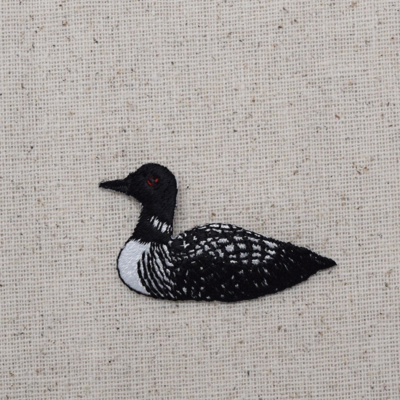 Single Loon - Facing Left - Water Fowl - Embroidered Patch - Iron on Applique - 694784-AL