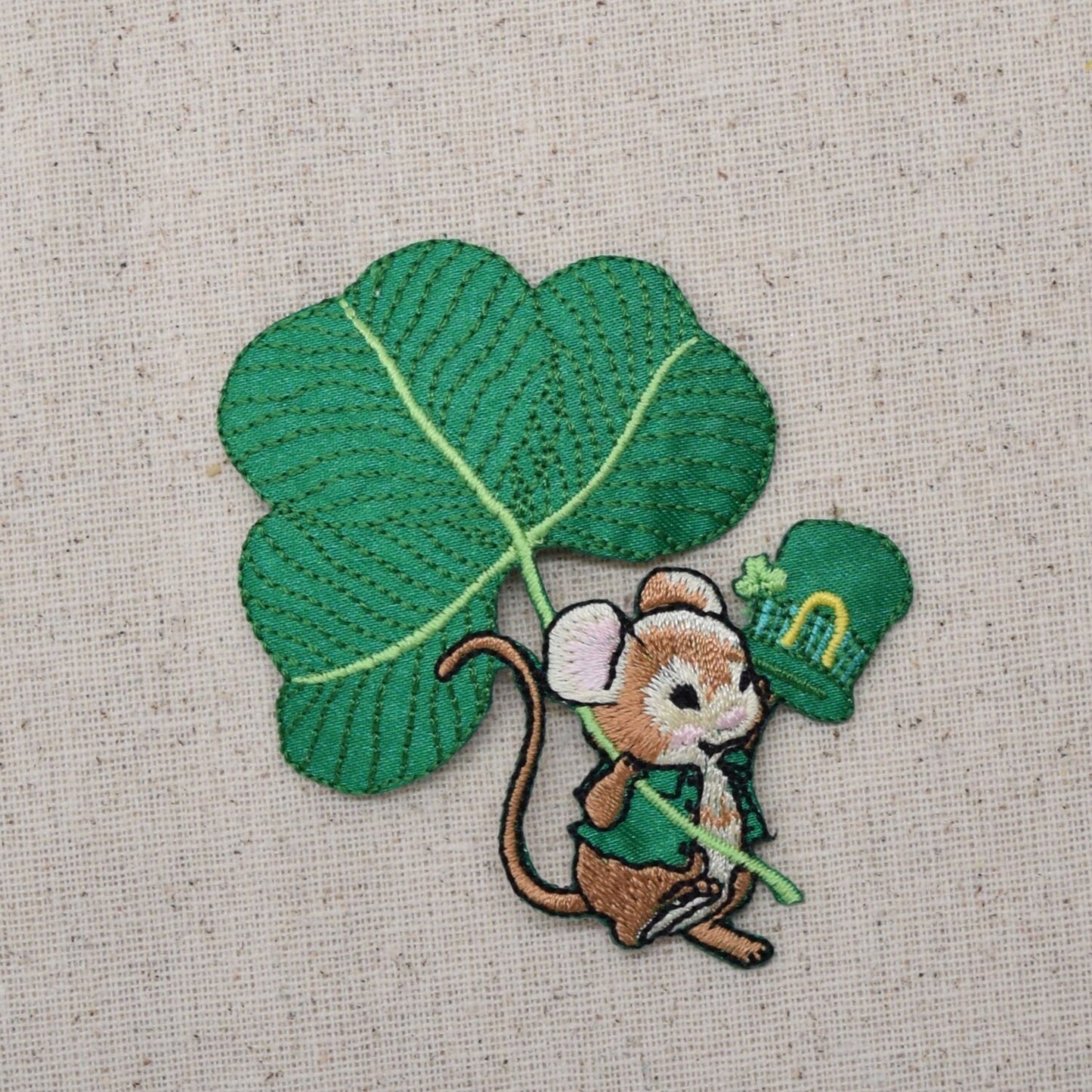 St. Patricks Day - Irish Mouse with Shamrock - Embroidered Iron on Patch