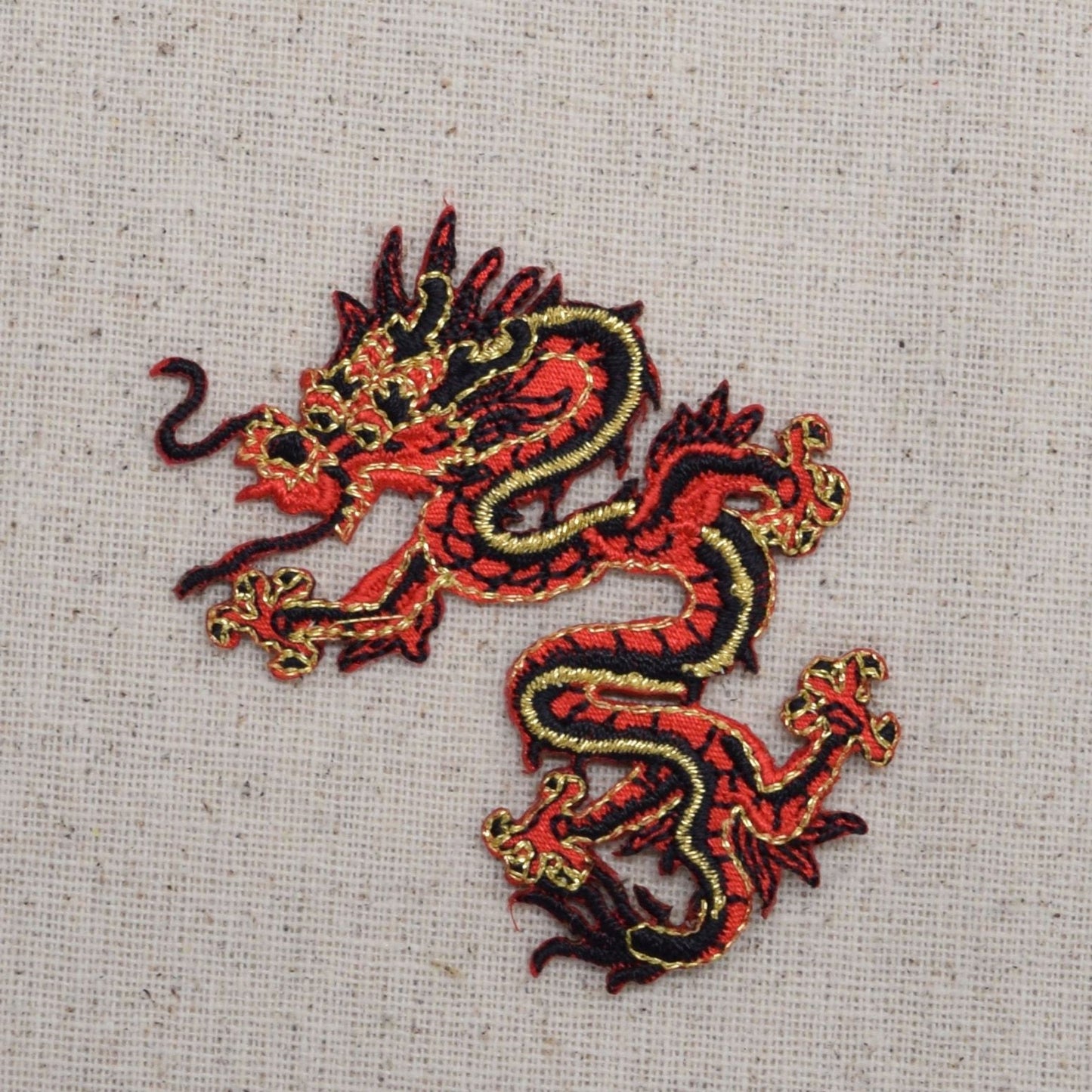 SMALL - Chinese Dragon - Red - LEFT or RIGHT - Embroidered Patch - Iron on Applique - 683056