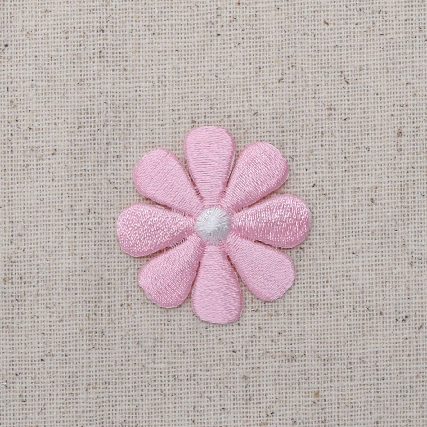 Daisy Flower - Color Choice: White Turquoise Blue, Hot Pink, Light Pink, or Red - Iron on Applique - Embroidered Patch - 694072