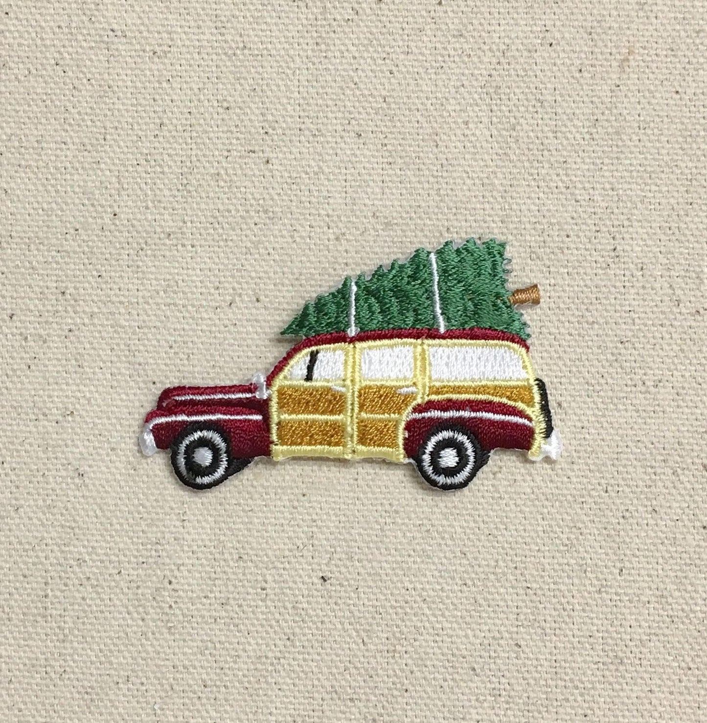 Woodie/Sedan - Christmas Tree - Wagon - Iron on Applique - Embroidered Patch - 697272-A