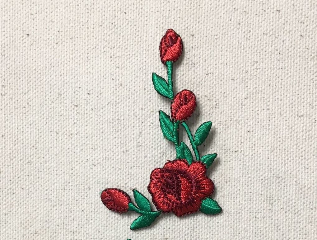 Red Rose Buds - on Stem - Facing Left - Iron on Applique - Embroidered Patch - 696801-AL