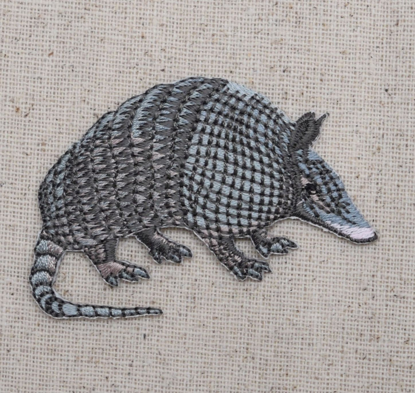 Armadillo - Facing Right - Gray - 9 Nine Banded - Iron On Applique - Embroidered Patch - 695500AR