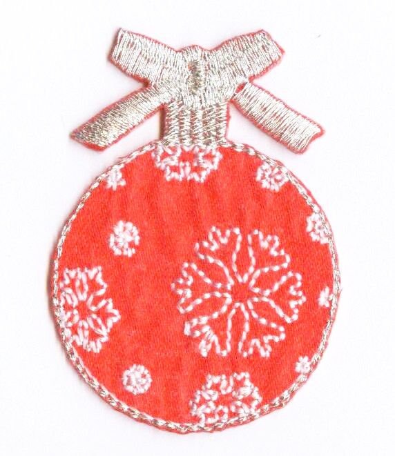 Christmas - Ball Ornaments - Iron on Patch