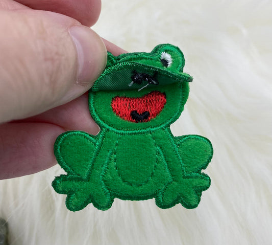 Childrens - Fuzzy Green Frog - Mouth Opens - Iron on Applique - Embroidered Patch - 695738A