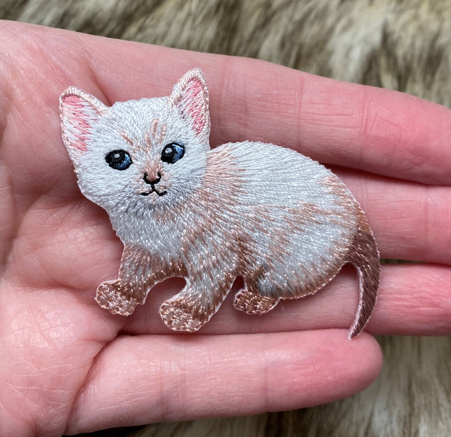 White Cat/Kitten Embroidered Iron-on Patch