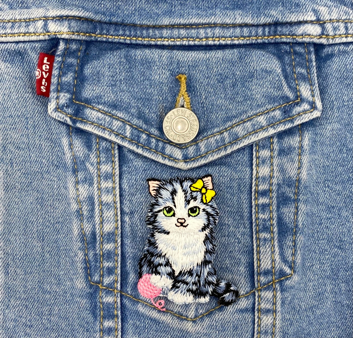 Cat with Pink Yarn Ball, Embroidered, Iron-on Patch