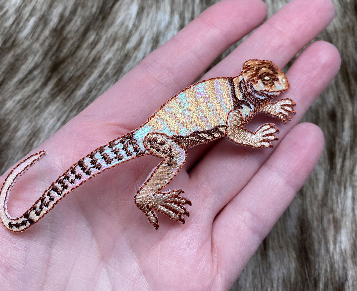 Brown Shimmery Lizard, Embroidered Iron-on Patch