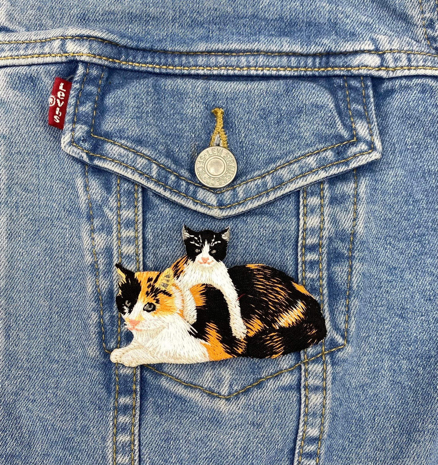 Calico, Mother Cat and Kitten, Pets, Animals, Embroidered, Iron on Patch